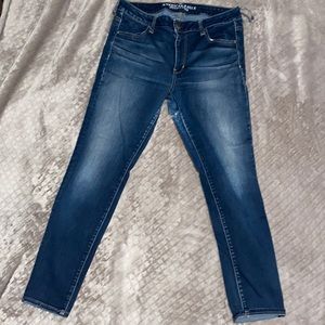 AEO denim American eagle size 14 Jeggins- tear in thigh